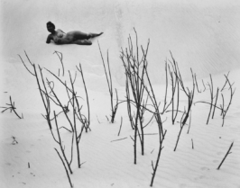 001_Edward_Weston_Nude on Dunes_1938(1)